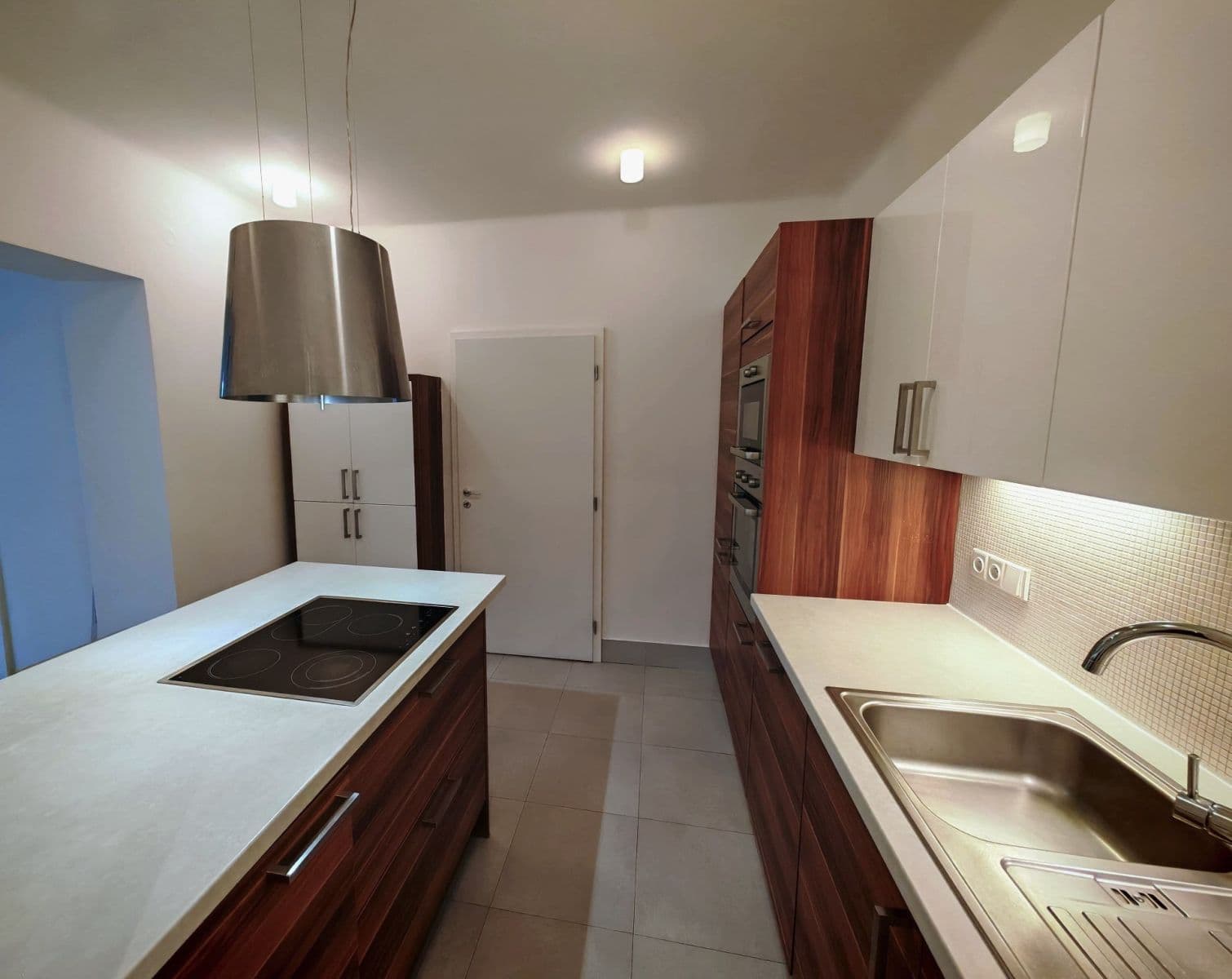 1 bedroom with open-plan kitchen flat for sale, 50 m², Velehradská, Prague, Prague 1 bedroom with open-plan kitchen flat for sale, 50 m², Velehradská, Prague, Prague
