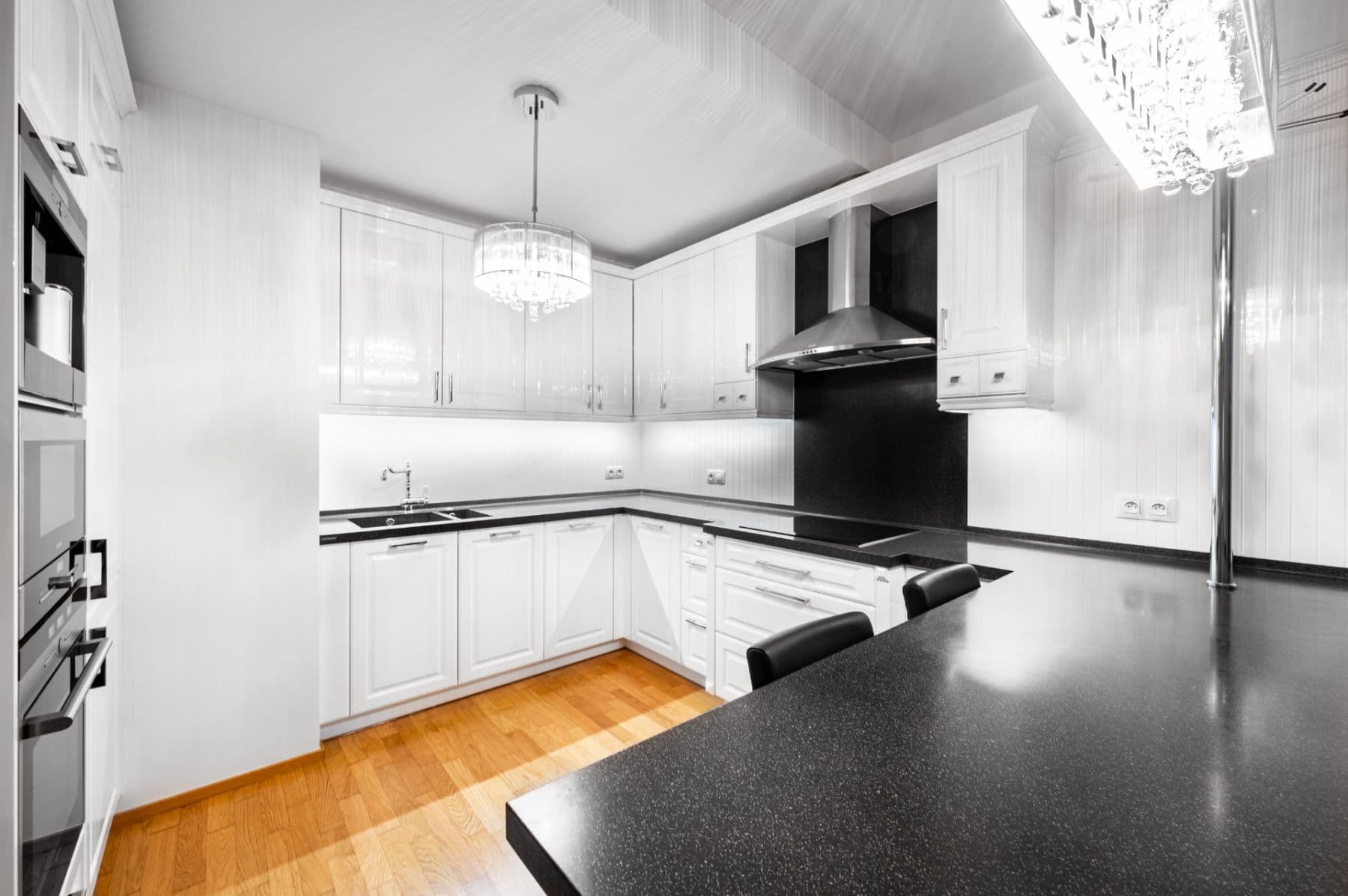 2 bedroom with open-plan kitchen flat to rent, 91 m², Na Petynce, Prague, Prague 2 bedroom with open-plan kitchen flat to rent, 91 m², Na Petynce, Prague, Prague