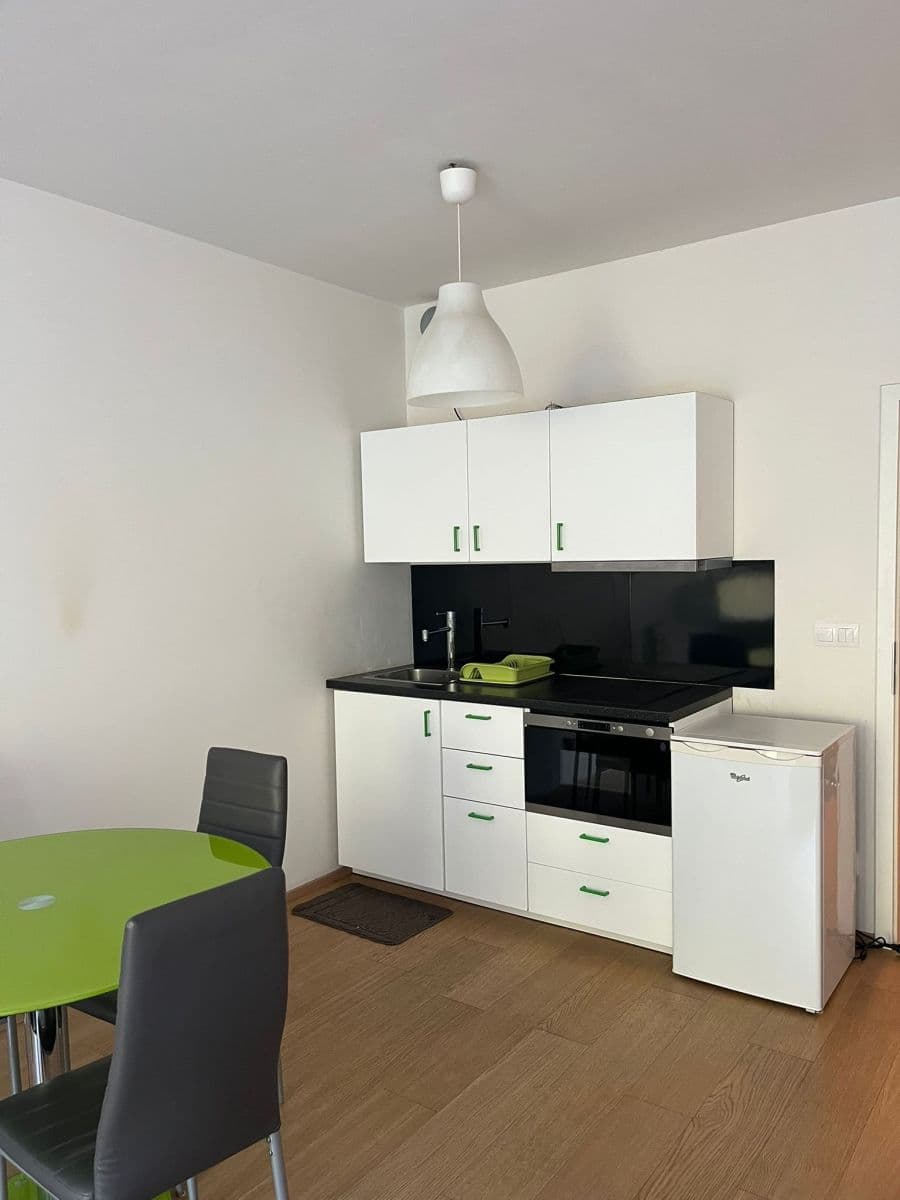 flat to rent, 0 m², Nuselská, Prague, Prague flat to rent, 0 m², Nuselská, Prague, Prague