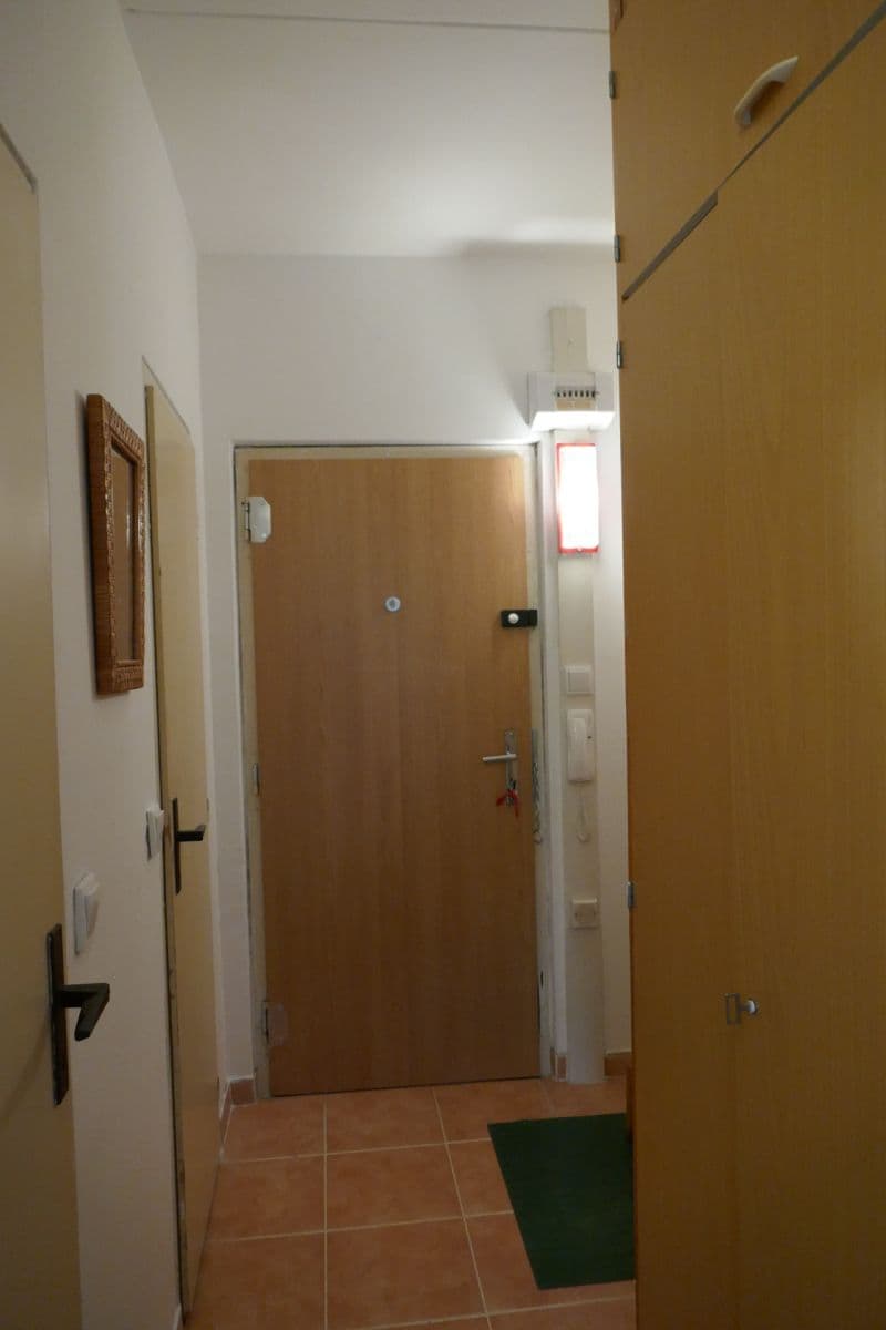 1 bedroom with open-plan kitchen flat to rent, 48 m², Oblá, Brno, Jihomoravský Region 1 bedroom with open-plan kitchen flat to rent, 48 m², Oblá, Brno, Jihomoravský Region