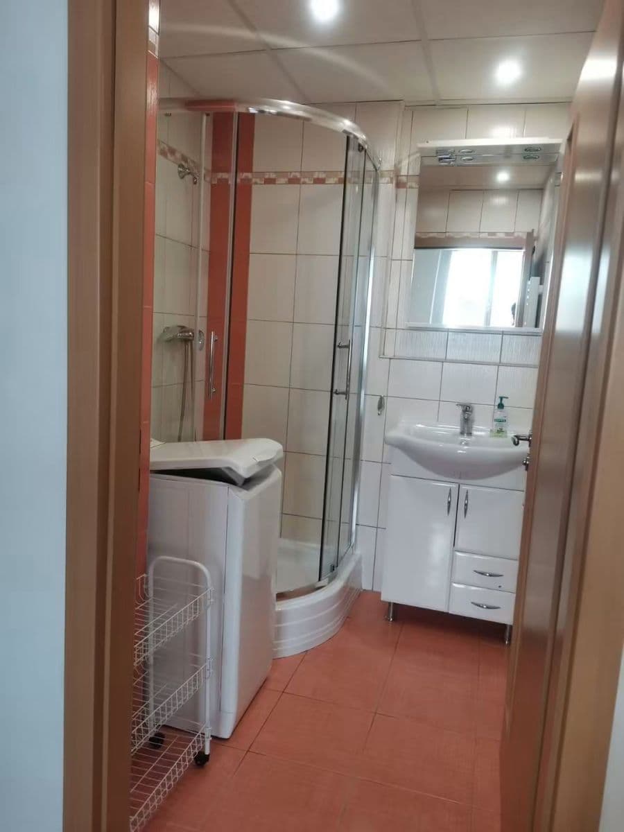 1 bedroom flat to rent, 35 m², Pod Klamovkou, Prague, Prague 1 bedroom flat to rent, 35 m², Pod Klamovkou, Prague, Prague