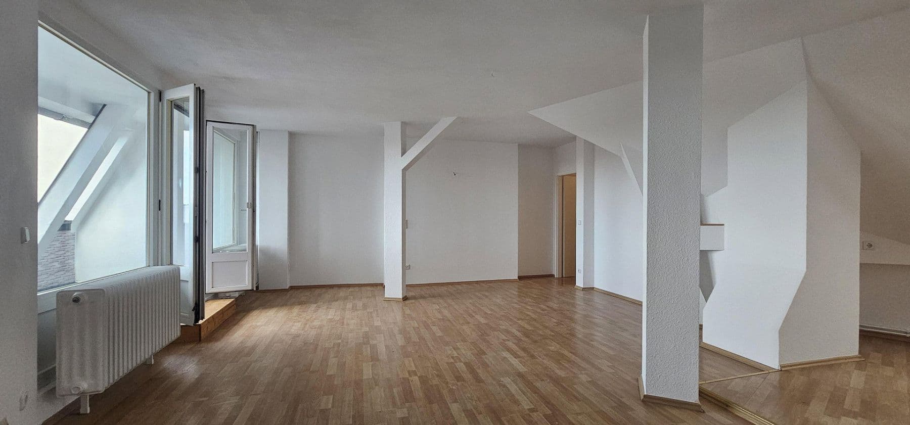 2 bedroom with open-plan kitchen flat for sale, 115 m², Bernstorffstrasse, Berlin-Tegel, Berlin 2 bedroom with open-plan kitchen flat for sale, 115 m², Bernstorffstrasse, Berlin-Tegel, Berlin
