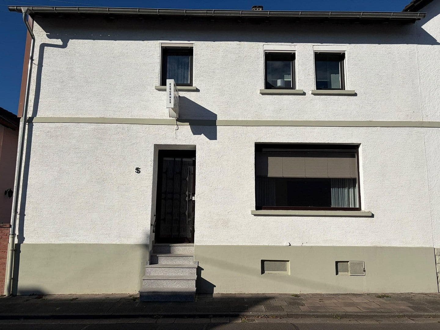 house for sale, 290 m², Bruchstr. 4, Hütschenhausen, Rhineland-Palatinate house for sale, 290 m², Bruchstr. 4, Hütschenhausen, Rhineland-Palatinate