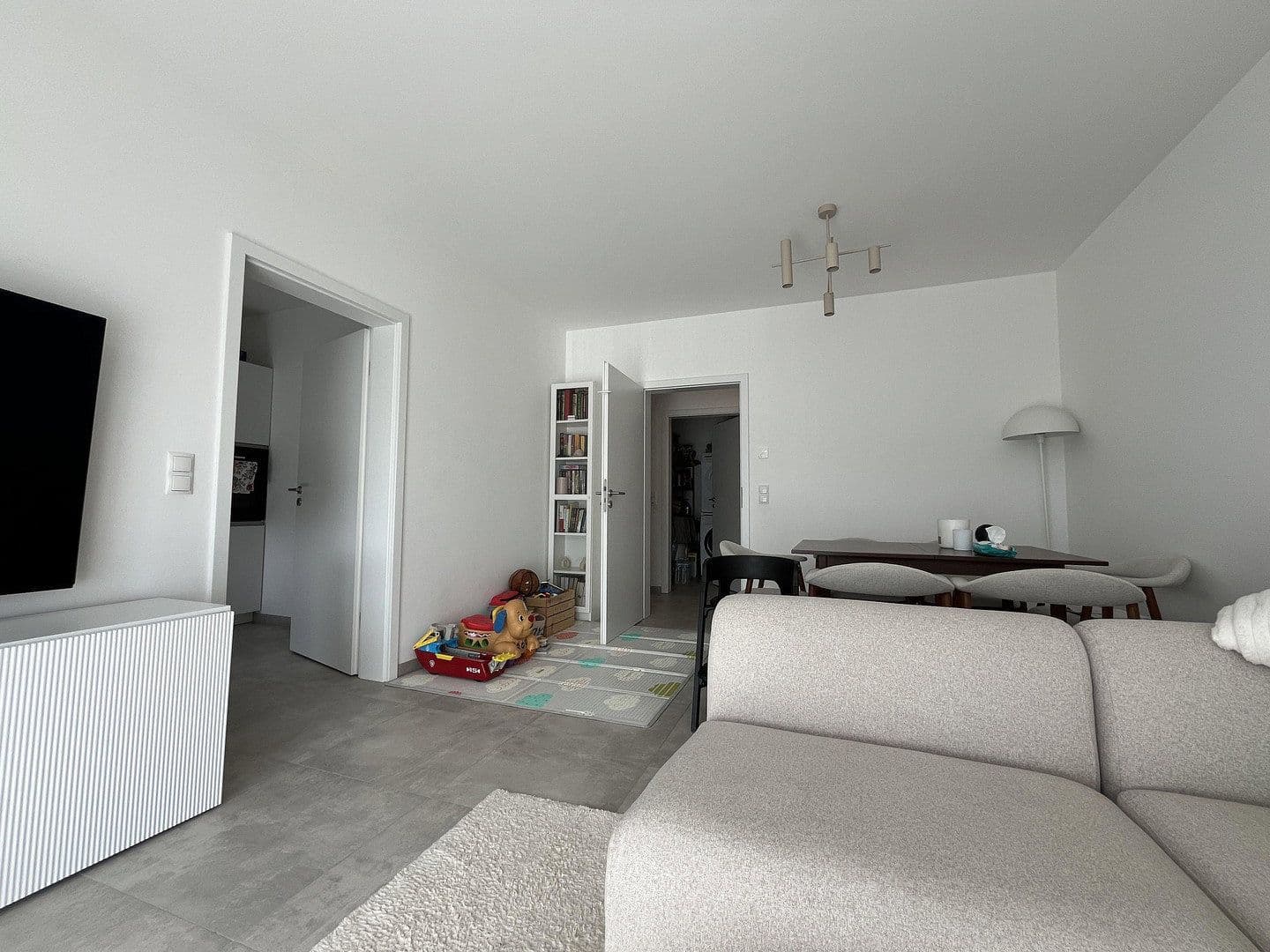 3 bedroom flat to rent, 89 m², Georges-Girard-Ring 9, Mechernich, North Rhine-Westphalia 3 bedroom flat to rent, 89 m², Georges-Girard-Ring 9, Mechernich, North Rhine-Westphalia