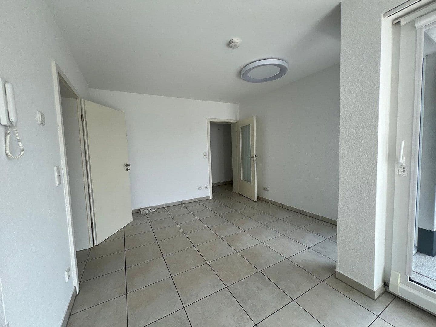 3 bedroom flat to rent, 114 m², Hausacker 44, Rösrath, North Rhine-Westphalia 3 bedroom flat to rent, 114 m², Hausacker 44, Rösrath, North Rhine-Westphalia
