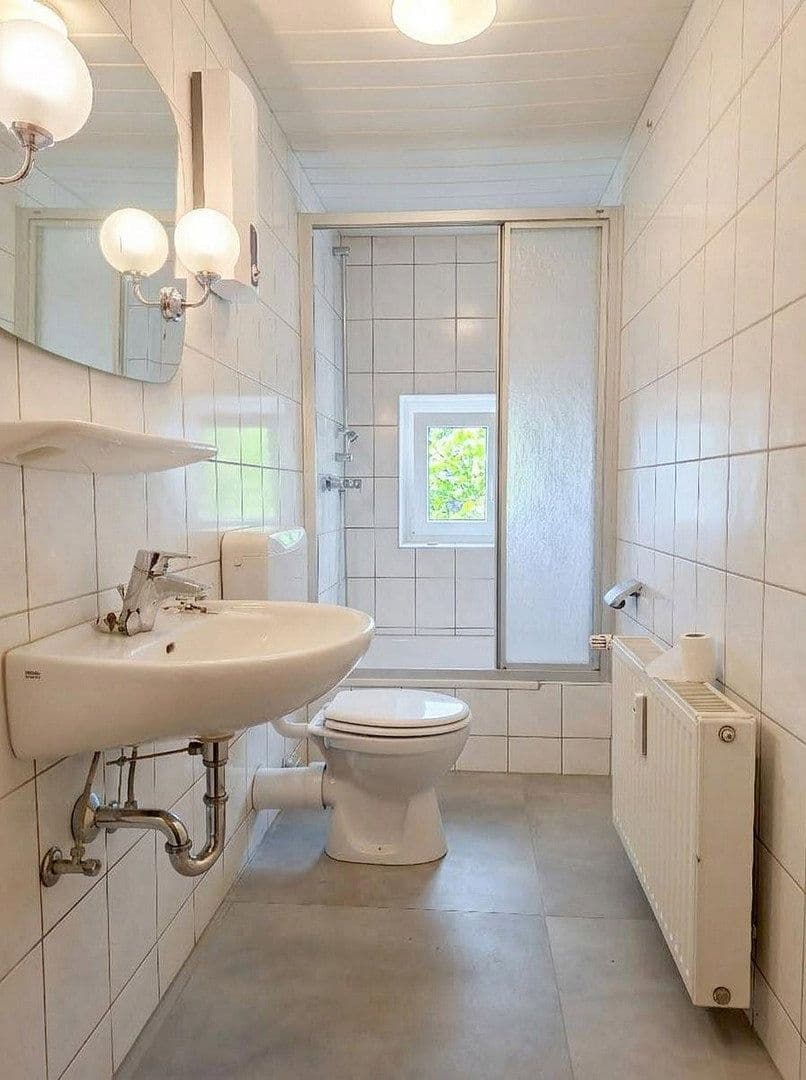 3 bedroom with open-plan kitchen flat to rent, 98 m², Gleisstraße 36, Essen, North Rhine-Westphalia 3 bedroom with open-plan kitchen flat to rent, 98 m², Gleisstraße 36, Essen, North Rhine-Westphalia