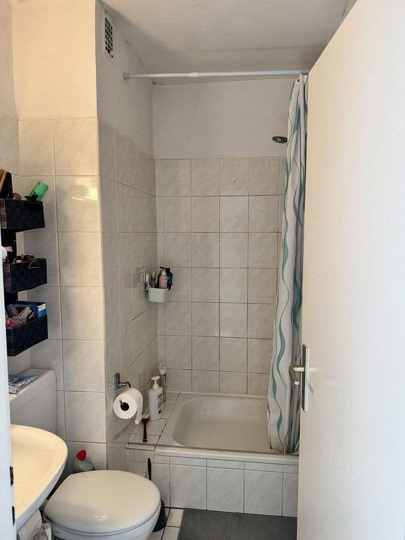 2 bedroom flat to rent, 47 m², Birkenweg 6, Siegburg, North Rhine-Westphalia 2 bedroom flat to rent, 47 m², Birkenweg 6, Siegburg, North Rhine-Westphalia
