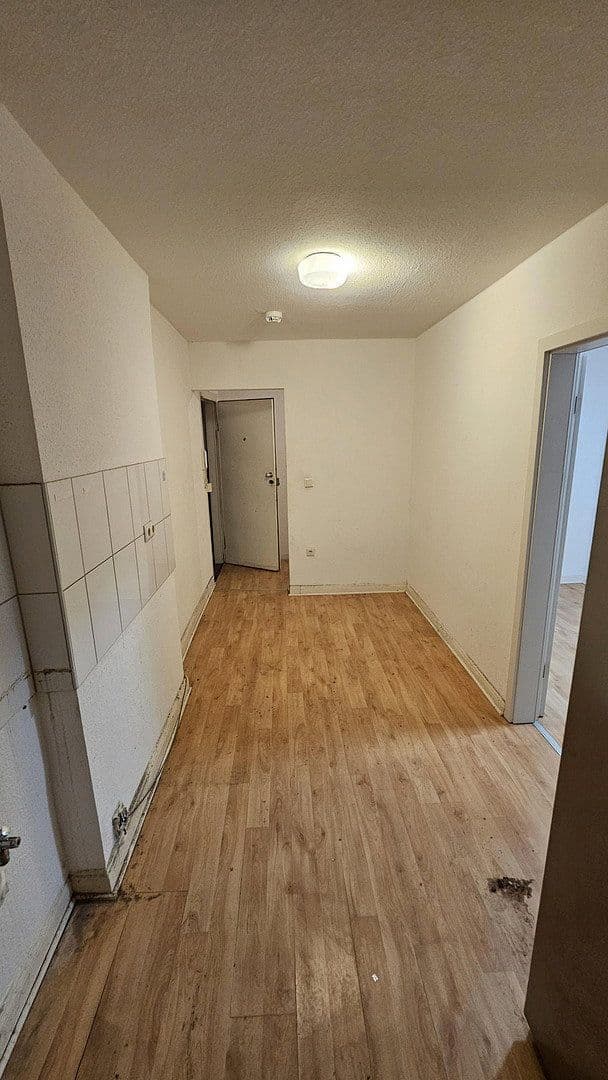 2 bedroom flat to rent, 45 m², Moselstraße 35, Duisburg, North Rhine-Westphalia 2 bedroom flat to rent, 45 m², Moselstraße 35, Duisburg, North Rhine-Westphalia