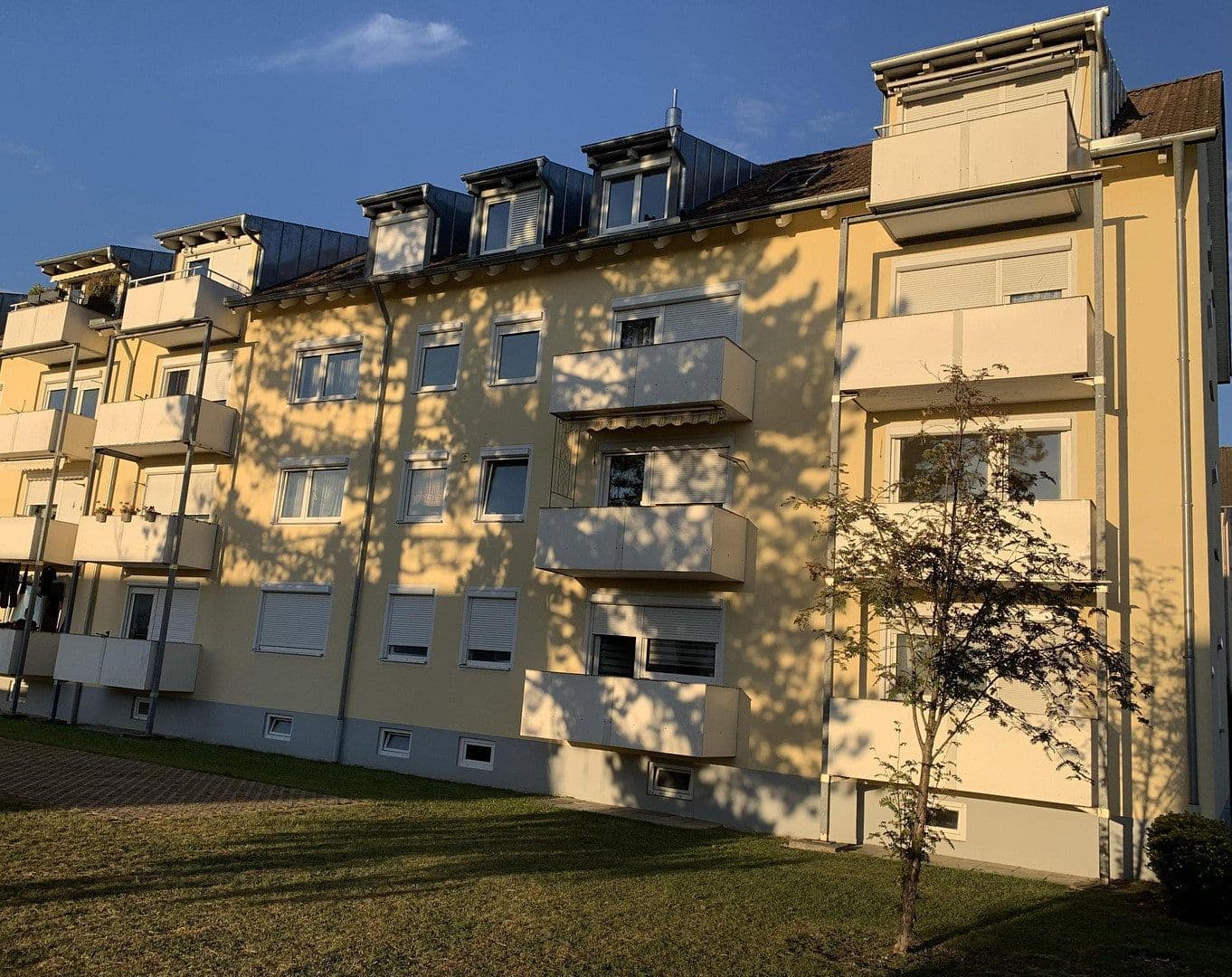 3 bedroom flat for sale, 67 m², Kissing, Bavaria 3 bedroom flat for sale, 67 m², Kissing, Bavaria