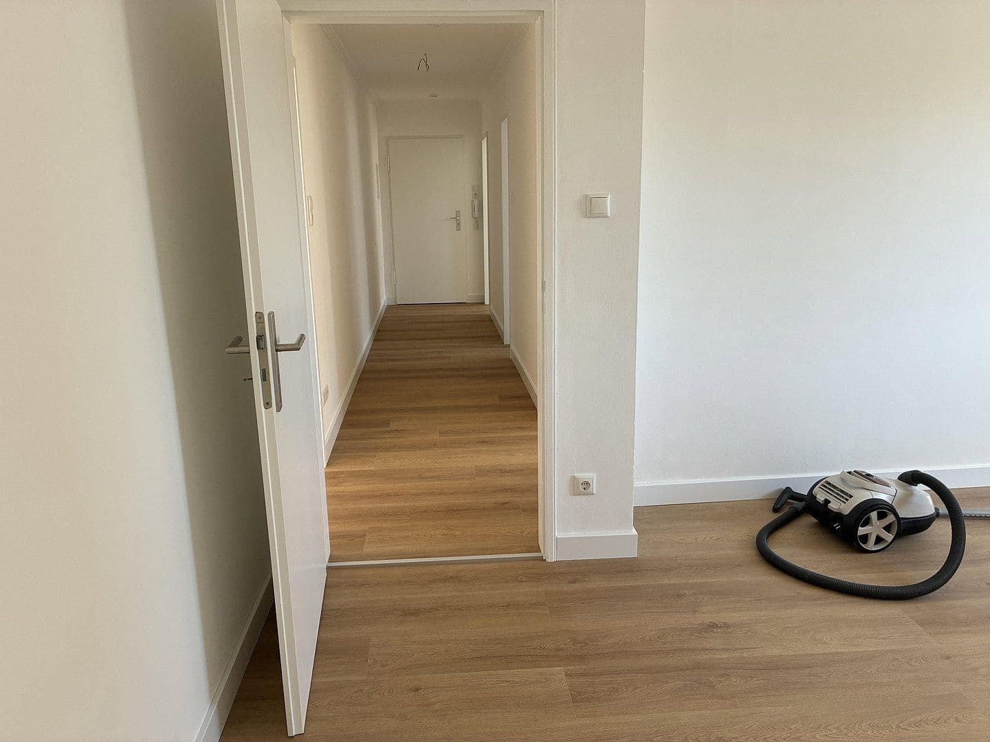 3 bedroom flat for sale, 67 m², Kissing, Bavaria 3 bedroom flat for sale, 67 m², Kissing, Bavaria