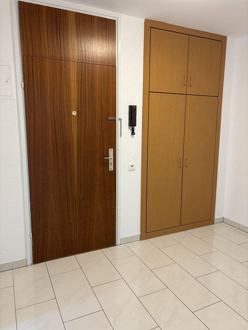 2 bedroom flat to rent, 59 m², Berliner Allee 56, Augsburg, Bavaria 2 bedroom flat to rent, 59 m², Berliner Allee 56, Augsburg, Bavaria