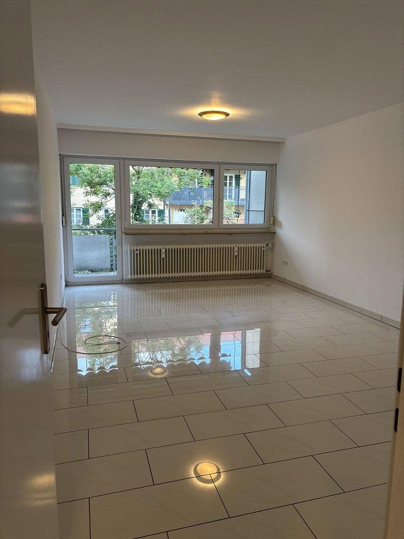 2 bedroom flat to rent, 59 m², Berliner Allee 56, Augsburg, Bavaria 2 bedroom flat to rent, 59 m², Berliner Allee 56, Augsburg, Bavaria