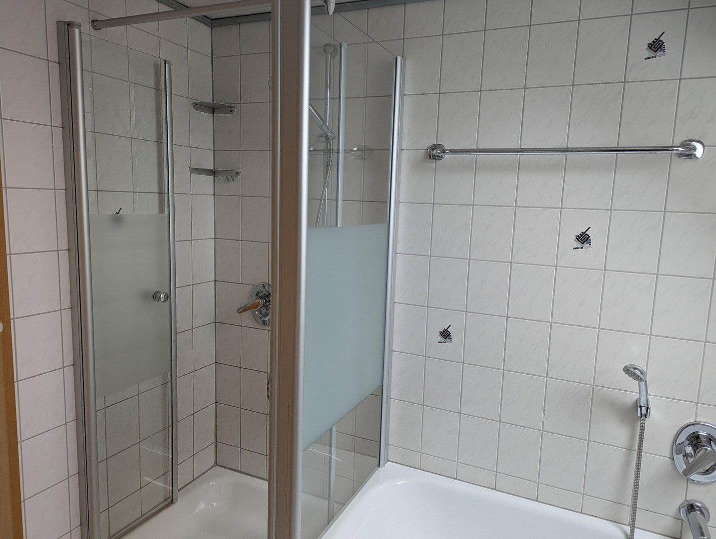 2 bedroom with open-plan kitchen flat to rent, 101 m², Remchingen, Baden-Württemberg 2 bedroom with open-plan kitchen flat to rent, 101 m², Remchingen, Baden-Württemberg