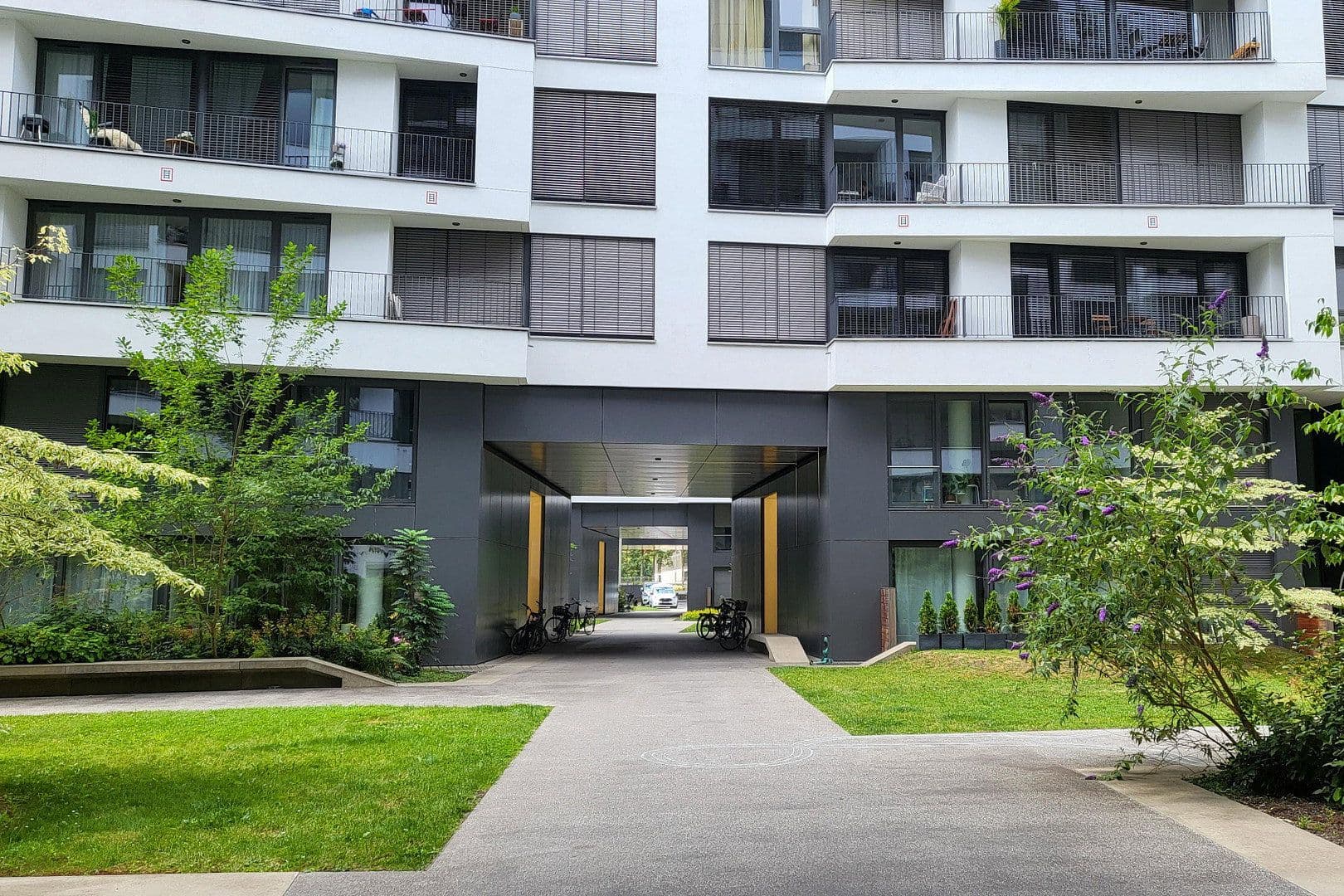 3 bedroom flat for sale, 112 m², Chausseestraße 37, Top-Lage im Herzen von Berlin-Mitte, Berlin 3 bedroom flat for sale, 112 m², Chausseestraße 37, Top-Lage im Herzen von Berlin-Mitte, Berlin
