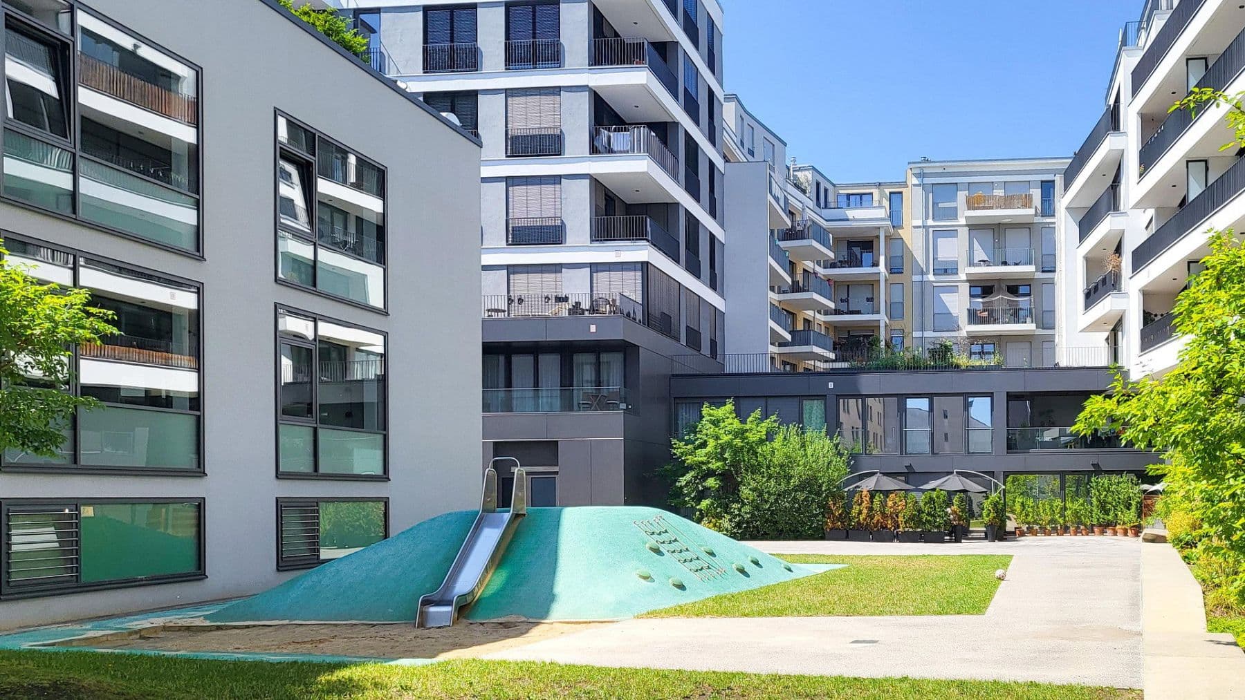 3 bedroom flat for sale, 112 m², Chausseestraße 37, Top-Lage im Herzen von Berlin-Mitte, Berlin 3 bedroom flat for sale, 112 m², Chausseestraße 37, Top-Lage im Herzen von Berlin-Mitte, Berlin