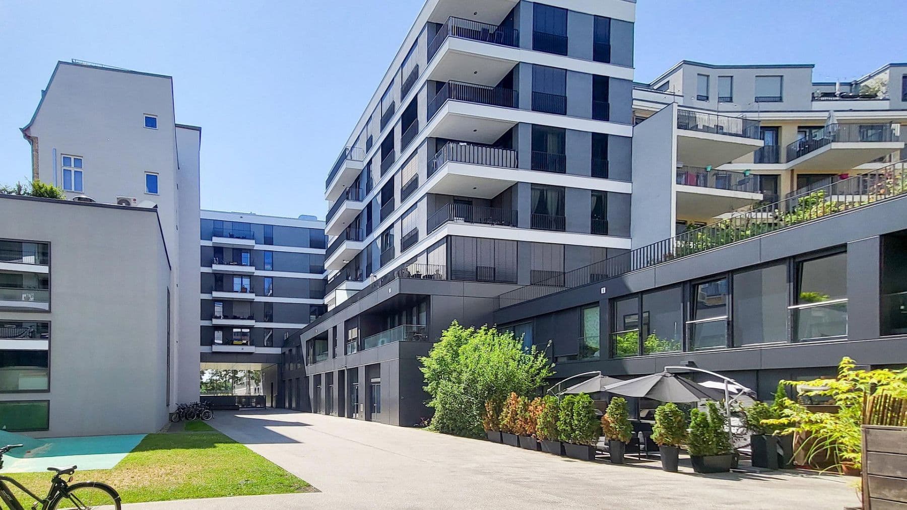 3 bedroom flat for sale, 112 m², Chausseestraße 37, Top-Lage im Herzen von Berlin-Mitte, Berlin 3 bedroom flat for sale, 112 m², Chausseestraße 37, Top-Lage im Herzen von Berlin-Mitte, Berlin
