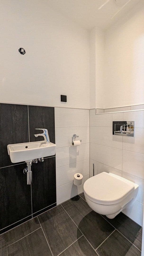 3 bedroom flat for sale, 94 m², Oberhausen, North Rhine-Westphalia 3 bedroom flat for sale, 94 m², Oberhausen, North Rhine-Westphalia