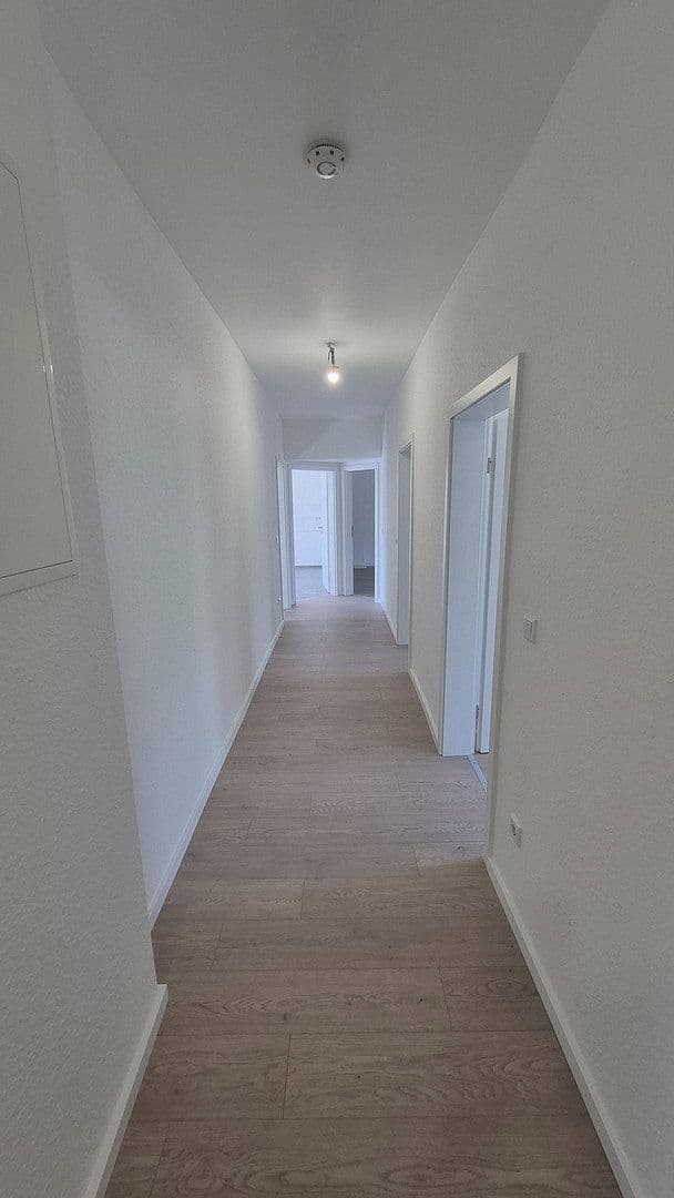 4 bedroom flat to rent, 113 m², Gummersbach, North Rhine-Westphalia 4 bedroom flat to rent, 113 m², Gummersbach, North Rhine-Westphalia