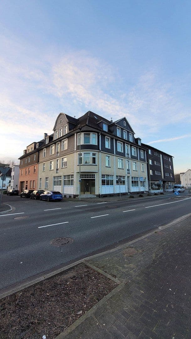 4 bedroom flat to rent, 113 m², Gummersbach, North Rhine-Westphalia 4 bedroom flat to rent, 113 m², Gummersbach, North Rhine-Westphalia