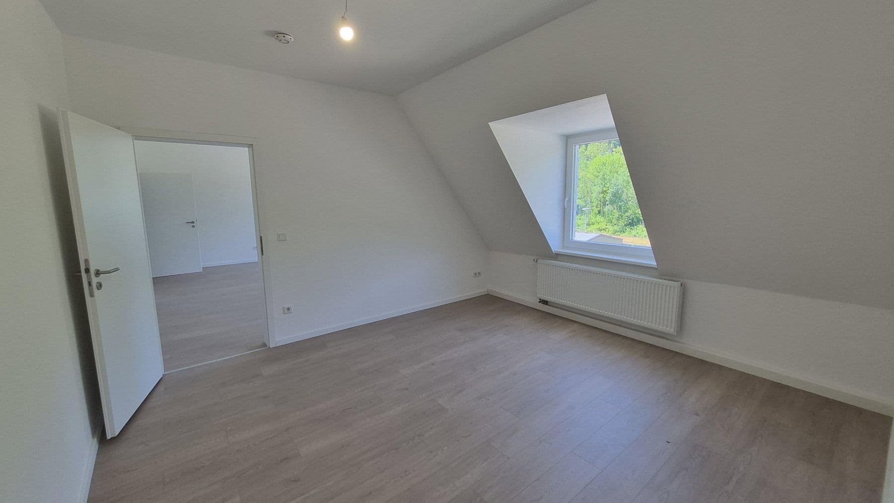 4 bedroom flat to rent, 113 m², Gummersbach, North Rhine-Westphalia 4 bedroom flat to rent, 113 m², Gummersbach, North Rhine-Westphalia