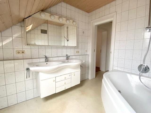 4 bedroom flat for sale, 107 m², Herbrechtingen, Baden-Württemberg 4 bedroom flat for sale, 107 m², Herbrechtingen, Baden-Württemberg