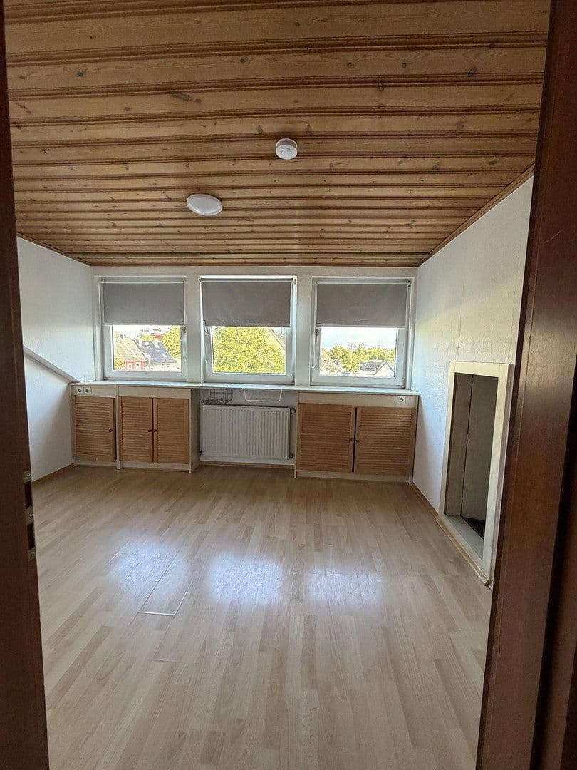 2 bedroom flat to rent, 53 m², Niderpleiser Strasse 93, Sankt Augustin, North Rhine-Westphalia 2 bedroom flat to rent, 53 m², Niderpleiser Strasse 93, Sankt Augustin, North Rhine-Westphalia
