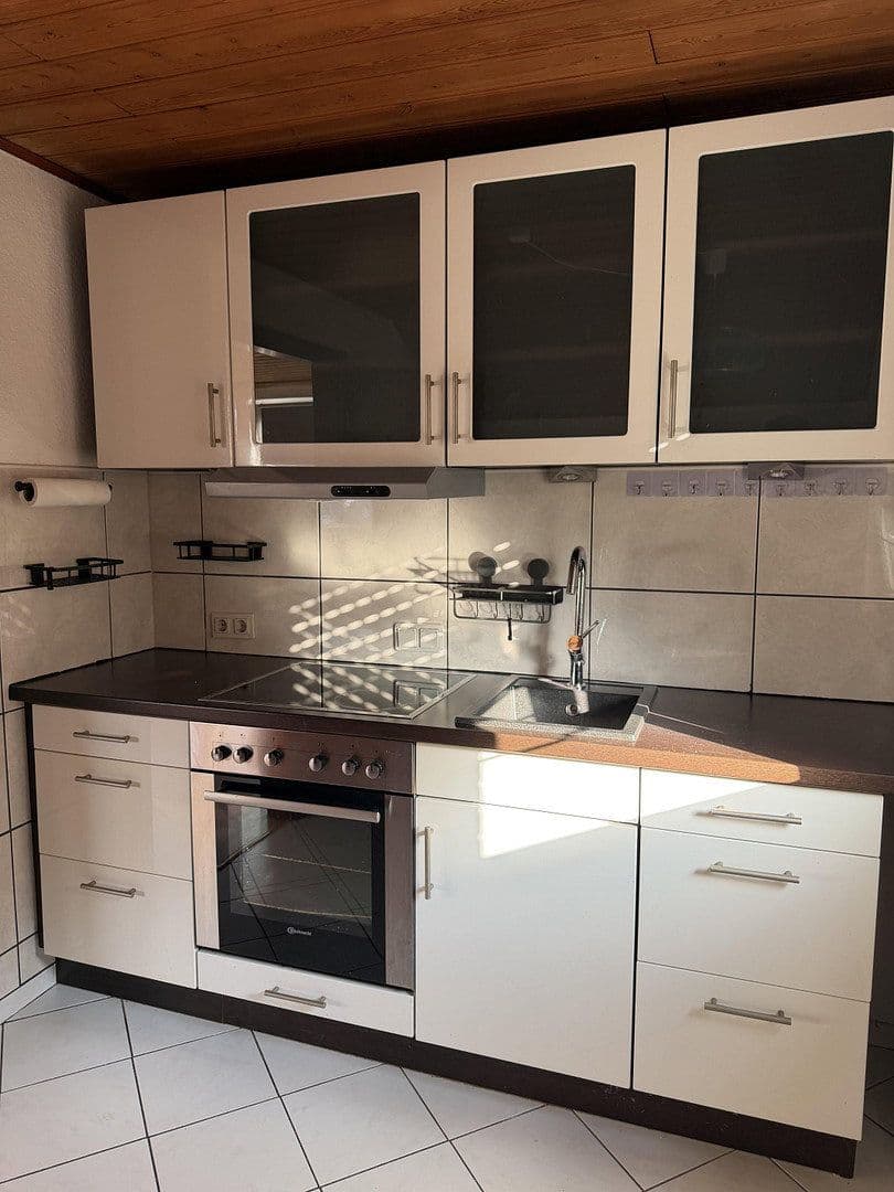 2 bedroom flat to rent, 53 m², Niderpleiser Strasse 93, Sankt Augustin, North Rhine-Westphalia 2 bedroom flat to rent, 53 m², Niderpleiser Strasse 93, Sankt Augustin, North Rhine-Westphalia