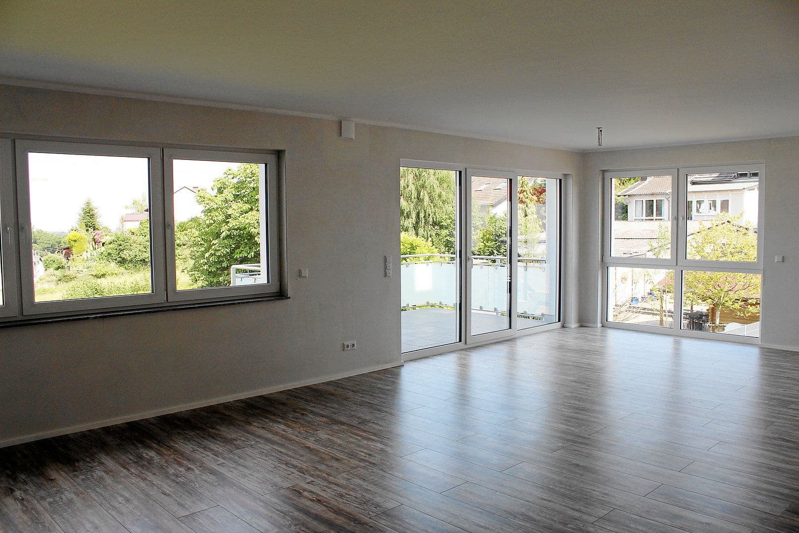 3 bedroom flat to rent, 94 m², Domblick 61, Königswinter, North Rhine-Westphalia 3 bedroom flat to rent, 94 m², Domblick 61, Königswinter, North Rhine-Westphalia
