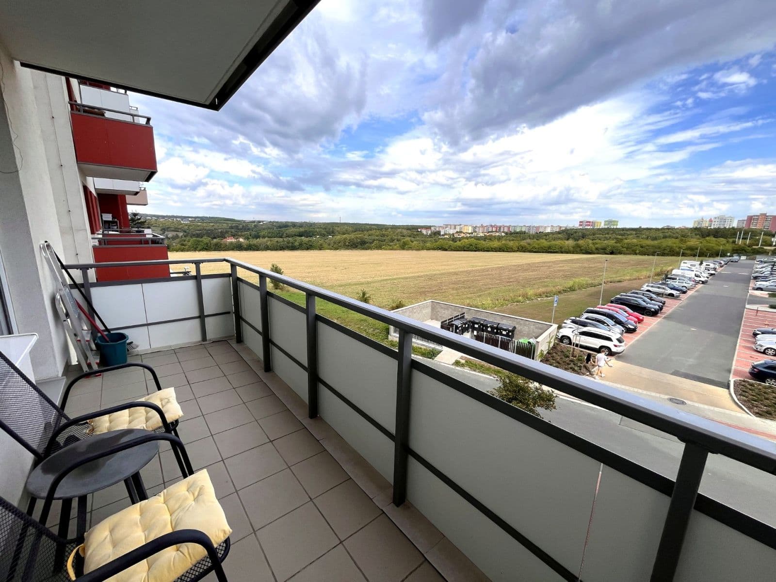 2 bedroom with open-plan kitchen flat to rent, 70 m², Miloše Havla, Prague, Prague 2 bedroom with open-plan kitchen flat to rent, 70 m², Miloše Havla, Prague, Prague