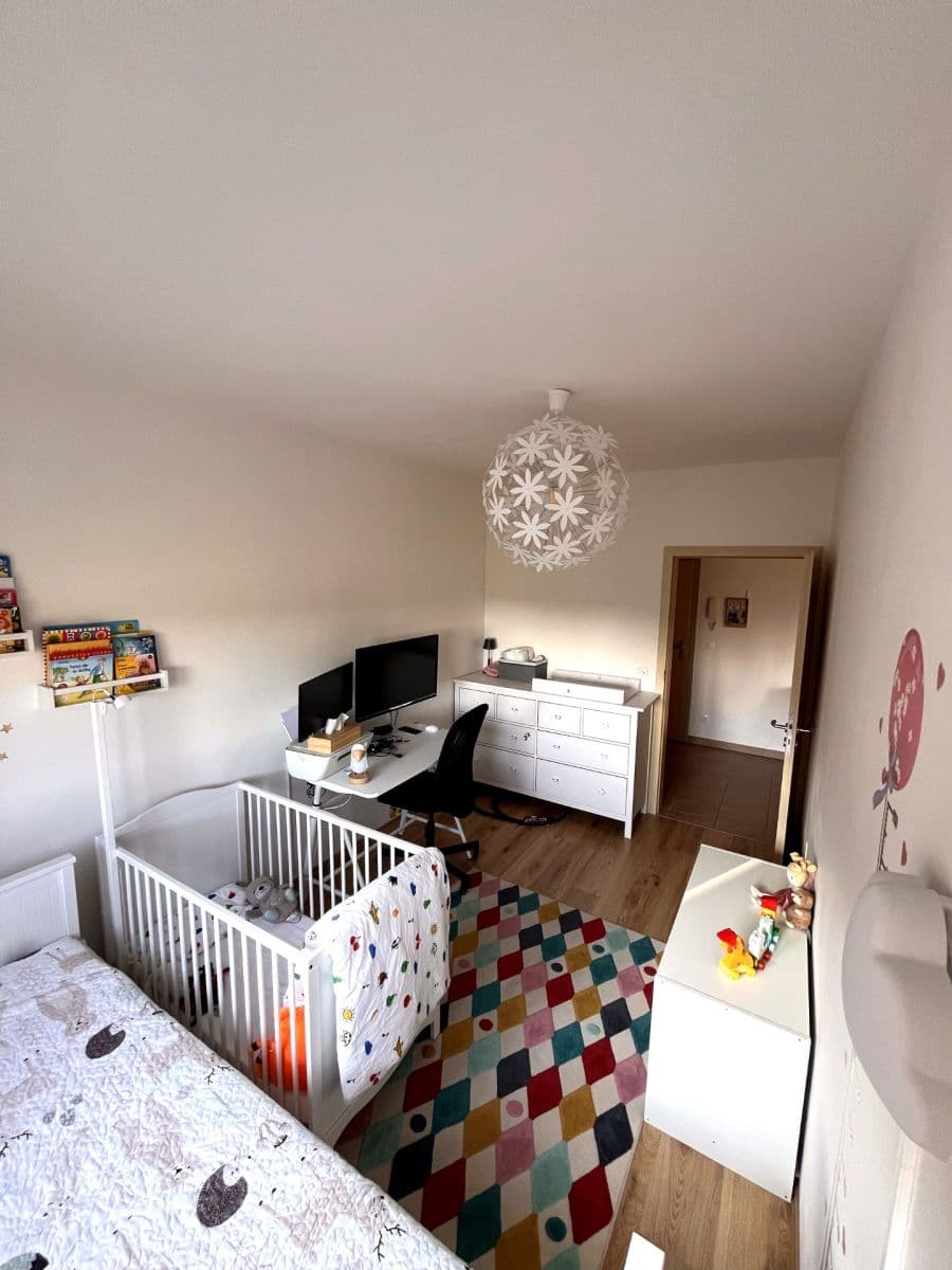 2 bedroom with open-plan kitchen flat to rent, 70 m², Miloše Havla, Prague, Prague 2 bedroom with open-plan kitchen flat to rent, 70 m², Miloše Havla, Prague, Prague
