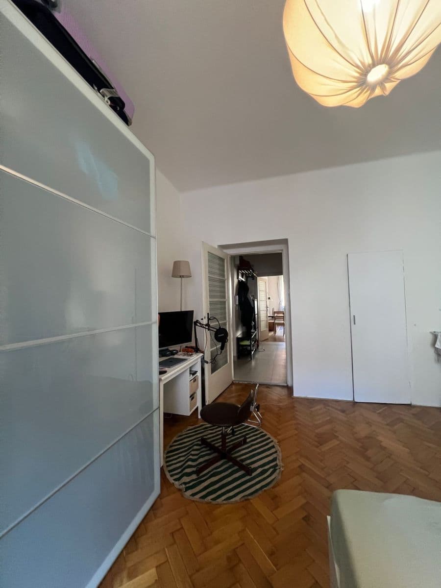 1 bedroom with open-plan kitchen flat to rent, 55 m², Mikovcova, Prague, Prague 1 bedroom with open-plan kitchen flat to rent, 55 m², Mikovcova, Prague, Prague