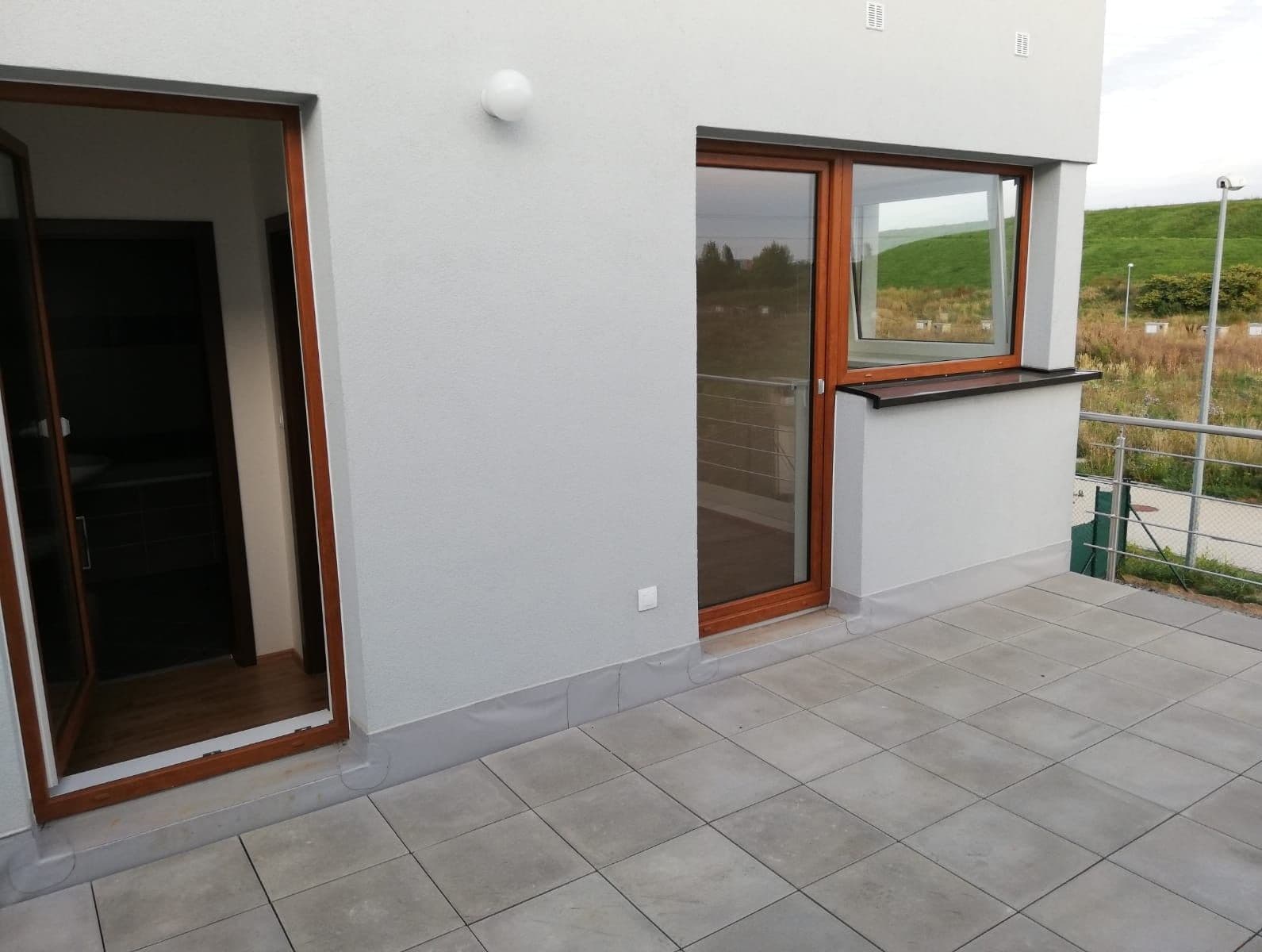 1 bedroom with open-plan kitchen flat to rent, 40 m², U Hostavického potoka, Prague, Prague 1 bedroom with open-plan kitchen flat to rent, 40 m², U Hostavického potoka, Prague, Prague