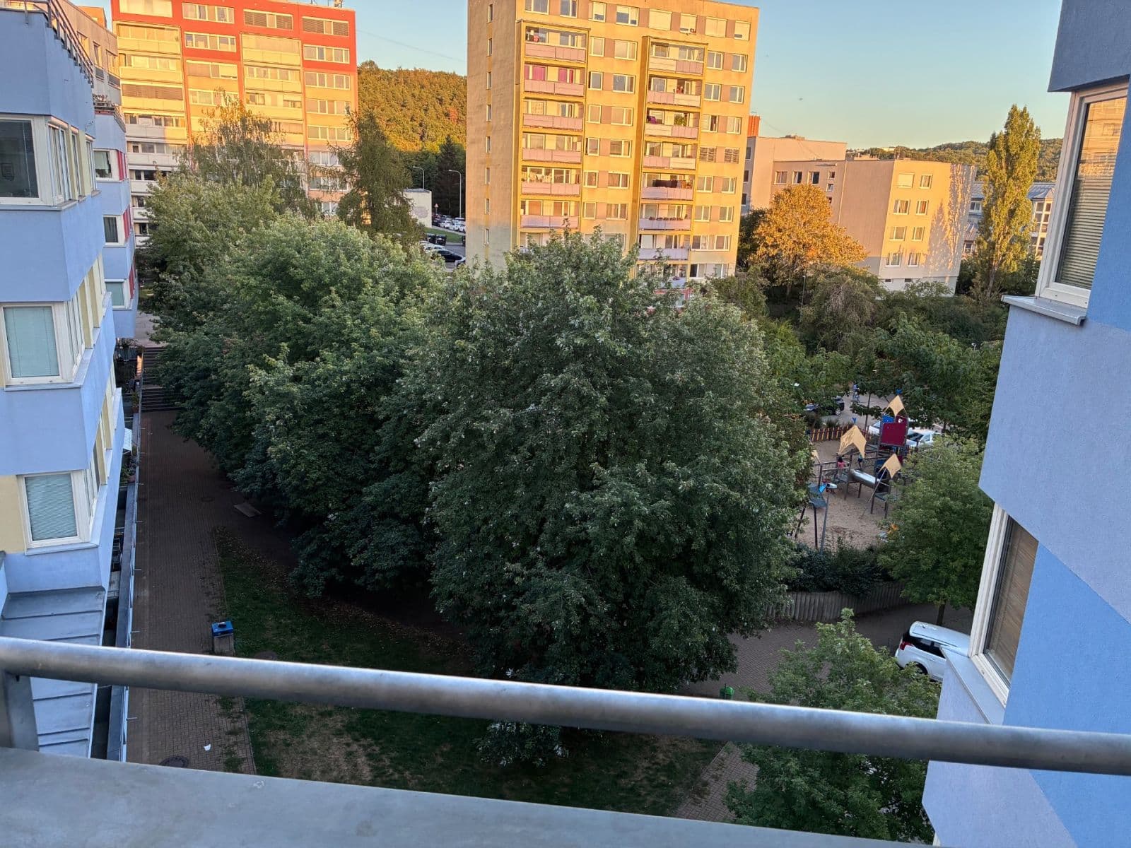 1 bedroom with open-plan kitchen flat to rent, 65 m², Kudrnova, Prague, Prague 1 bedroom with open-plan kitchen flat to rent, 65 m², Kudrnova, Prague, Prague