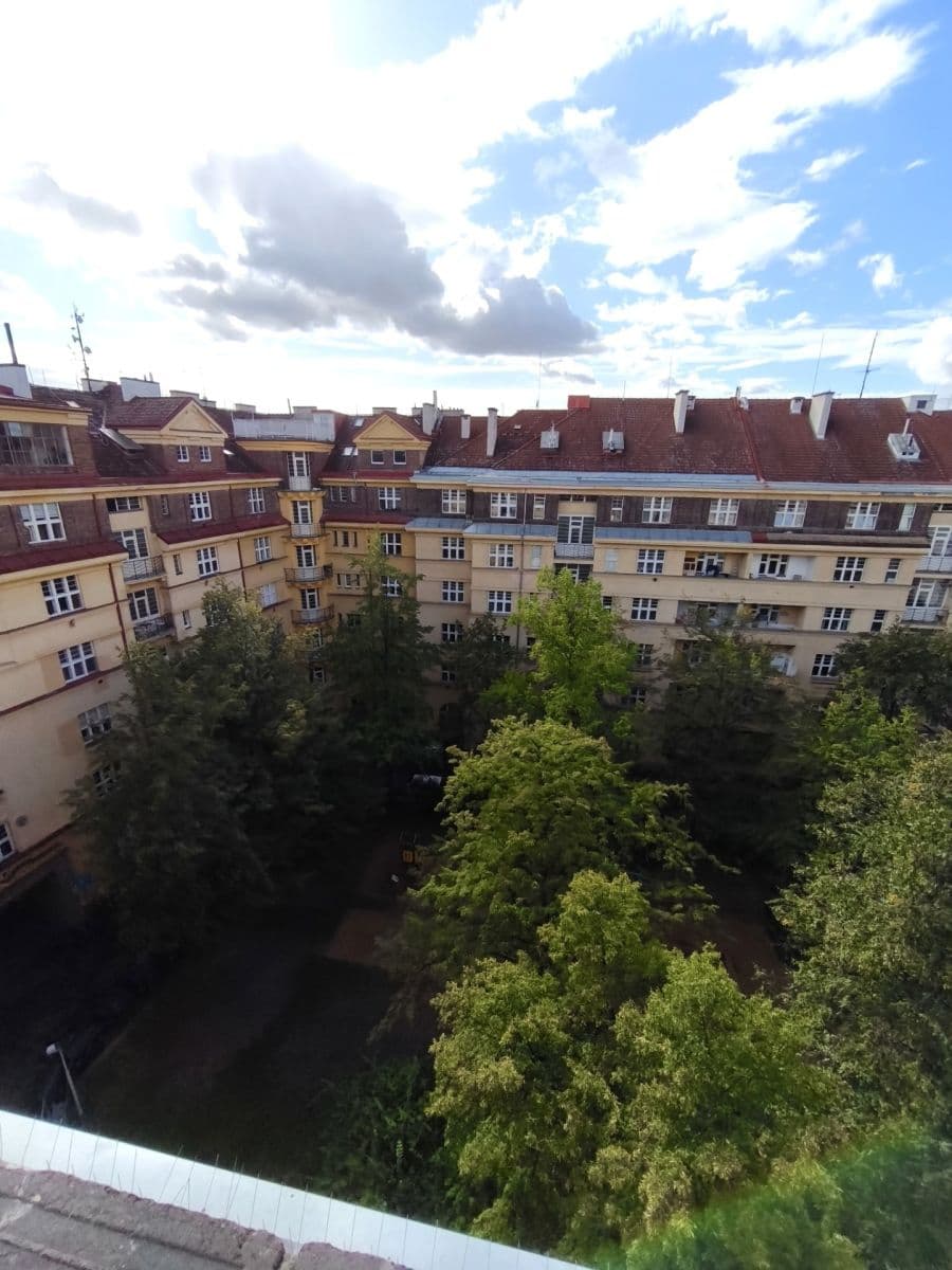 Studio flat to rent, 25 m², Jičínská, Prague, Prague Studio flat to rent, 25 m², Jičínská, Prague, Prague