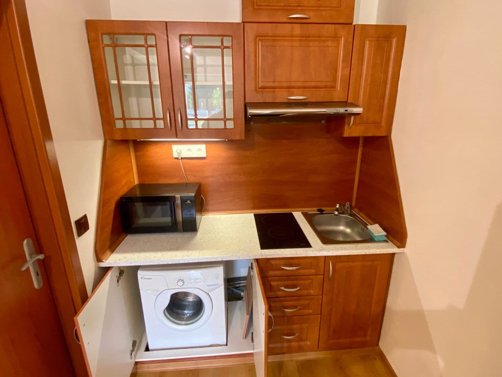 Studio flat to rent, 22 m², Kuželova, Prague, Prague Studio flat to rent, 22 m², Kuželova, Prague, Prague