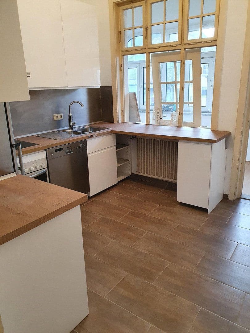 3 bedroom flat to rent, 113 m², Neu-Ulm, Bavaria 3 bedroom flat to rent, 113 m², Neu-Ulm, Bavaria