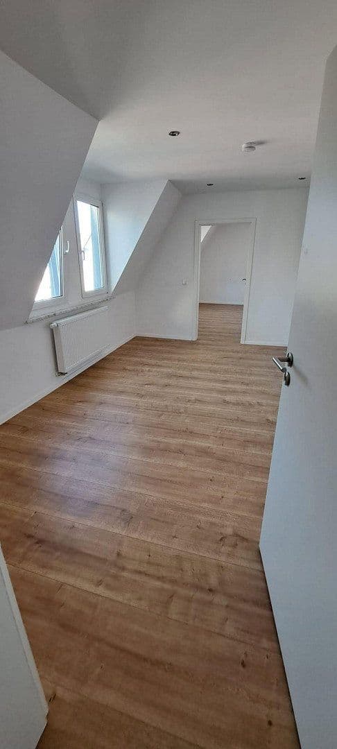 4 bedroom flat to rent, 104 m², Leopoldstrasse 8, Nürnberg, Bavaria 4 bedroom flat to rent, 104 m², Leopoldstrasse 8, Nürnberg, Bavaria