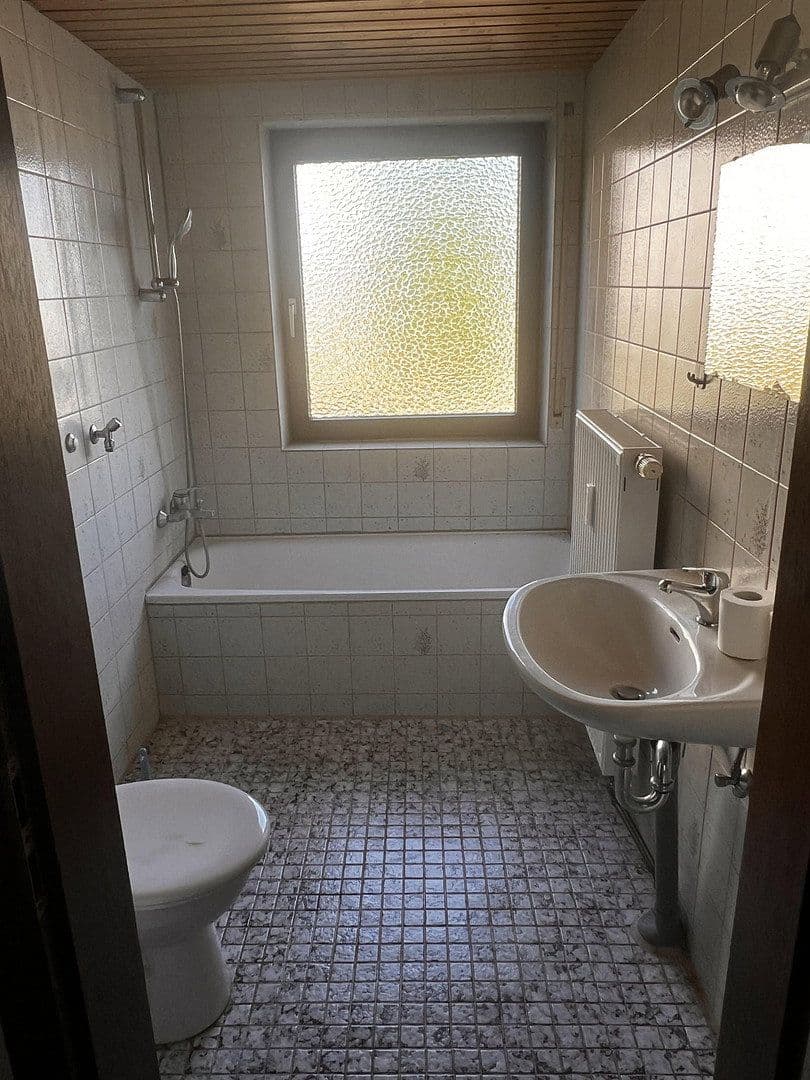 house for sale, 140 m², Neuenstadt am Kocher, Baden-Württemberg house for sale, 140 m², Neuenstadt am Kocher, Baden-Württemberg