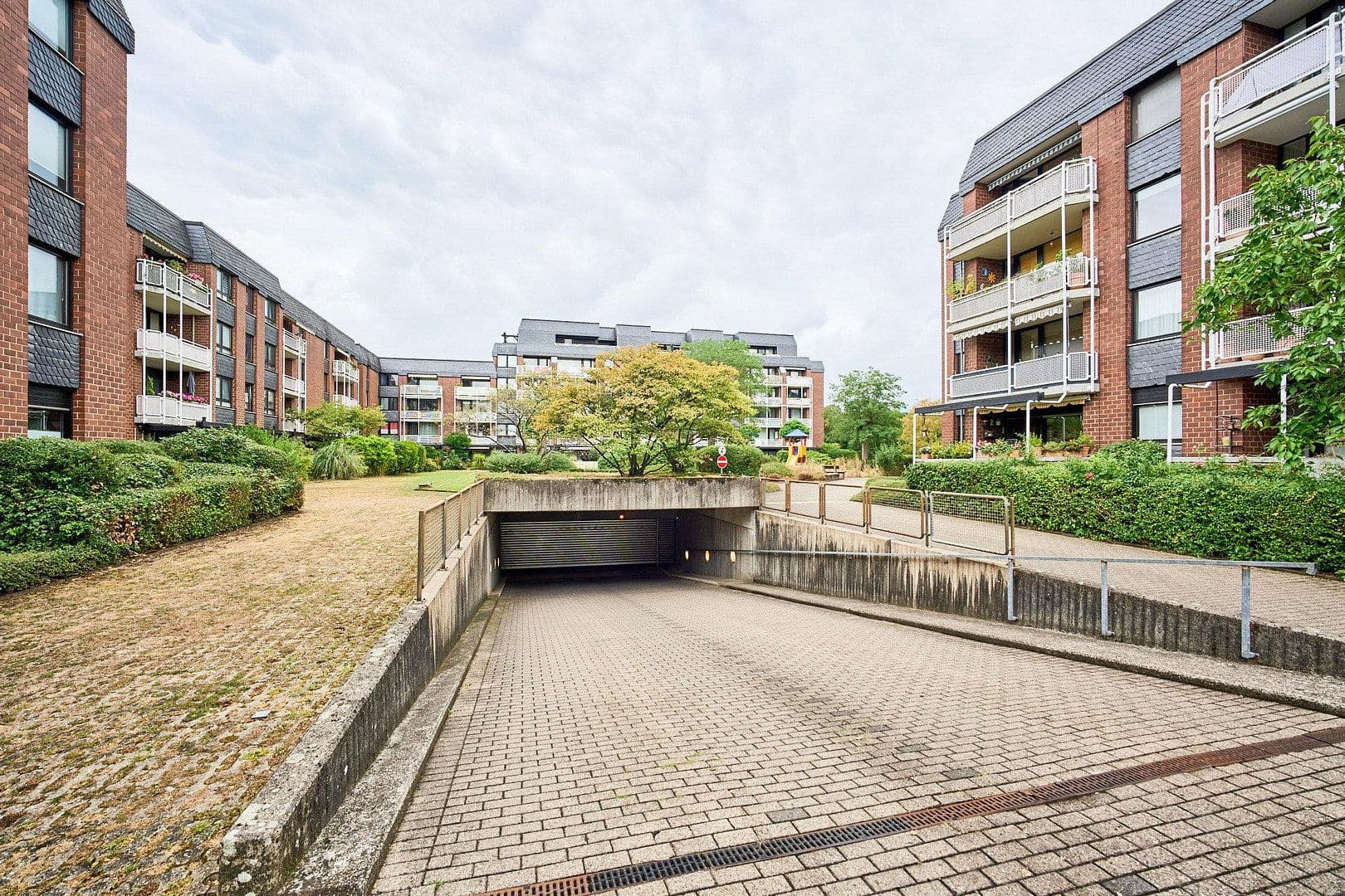 3 bedroom flat for sale, 93 m², Düsseldorf, North Rhine-Westphalia 3 bedroom flat for sale, 93 m², Düsseldorf, North Rhine-Westphalia