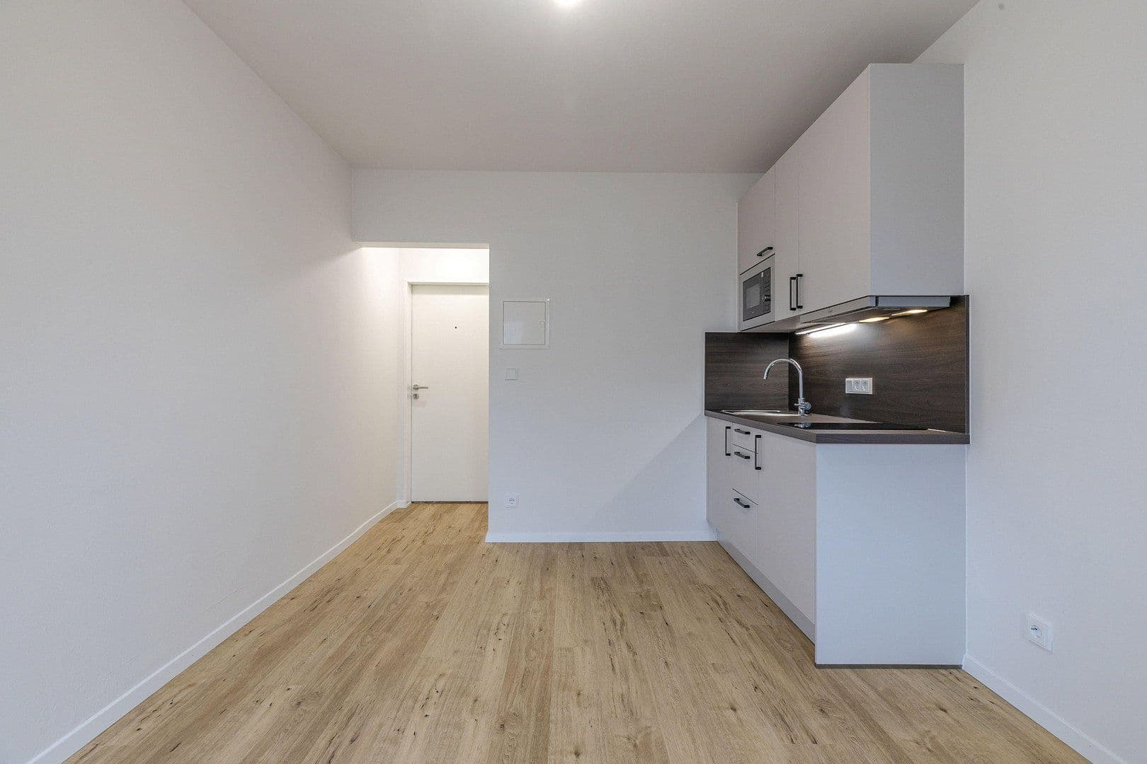1 bedroom flat to rent, 18 m², Sachranger Str. 5, München, Bavaria 1 bedroom flat to rent, 18 m², Sachranger Str. 5, München, Bavaria