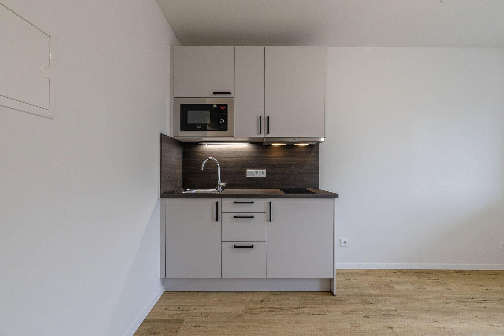 1 bedroom flat to rent, 18 m², Sachranger Str. 5, München, Bavaria 1 bedroom flat to rent, 18 m², Sachranger Str. 5, München, Bavaria