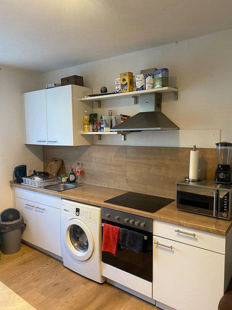 Studio flat to rent, 38 m², Duissernstraße 83, Duisburg, North Rhine-Westphalia Studio flat to rent, 38 m², Duissernstraße 83, Duisburg, North Rhine-Westphalia