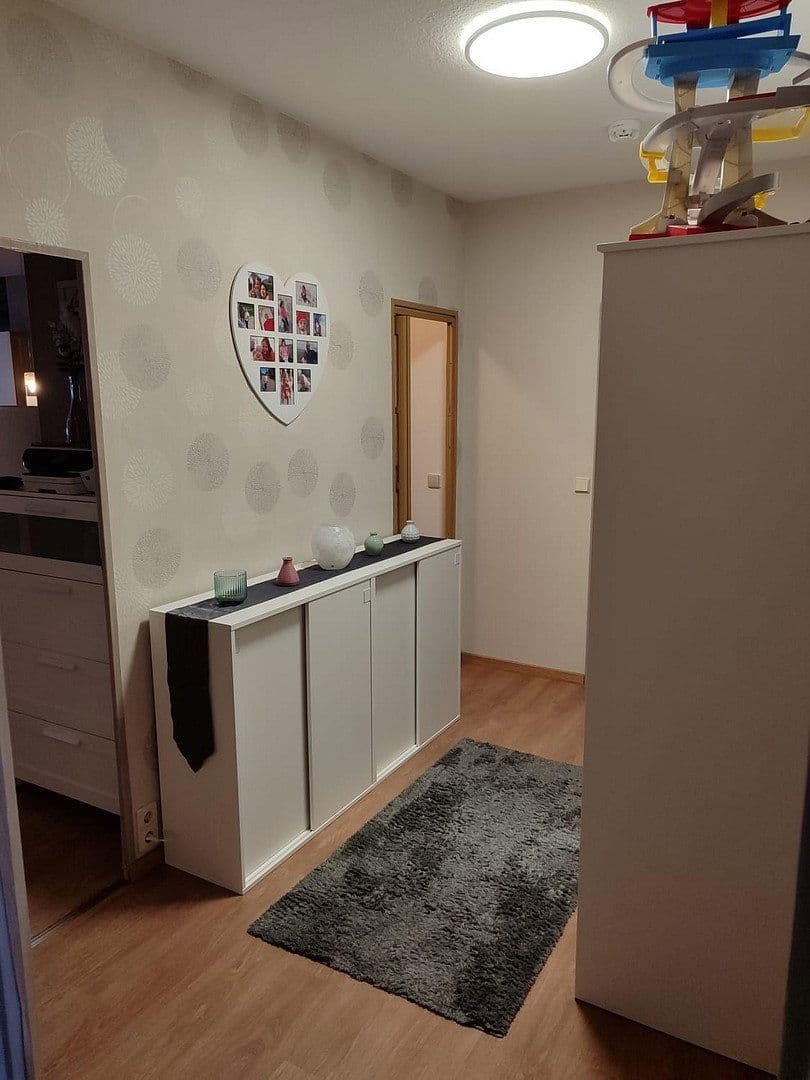 2 bedroom with open-plan kitchen flat to rent, 78 m², Guts-Muths-Platz 10, Sömmerda, Thuringia 2 bedroom with open-plan kitchen flat to rent, 78 m², Guts-Muths-Platz 10, Sömmerda, Thuringia