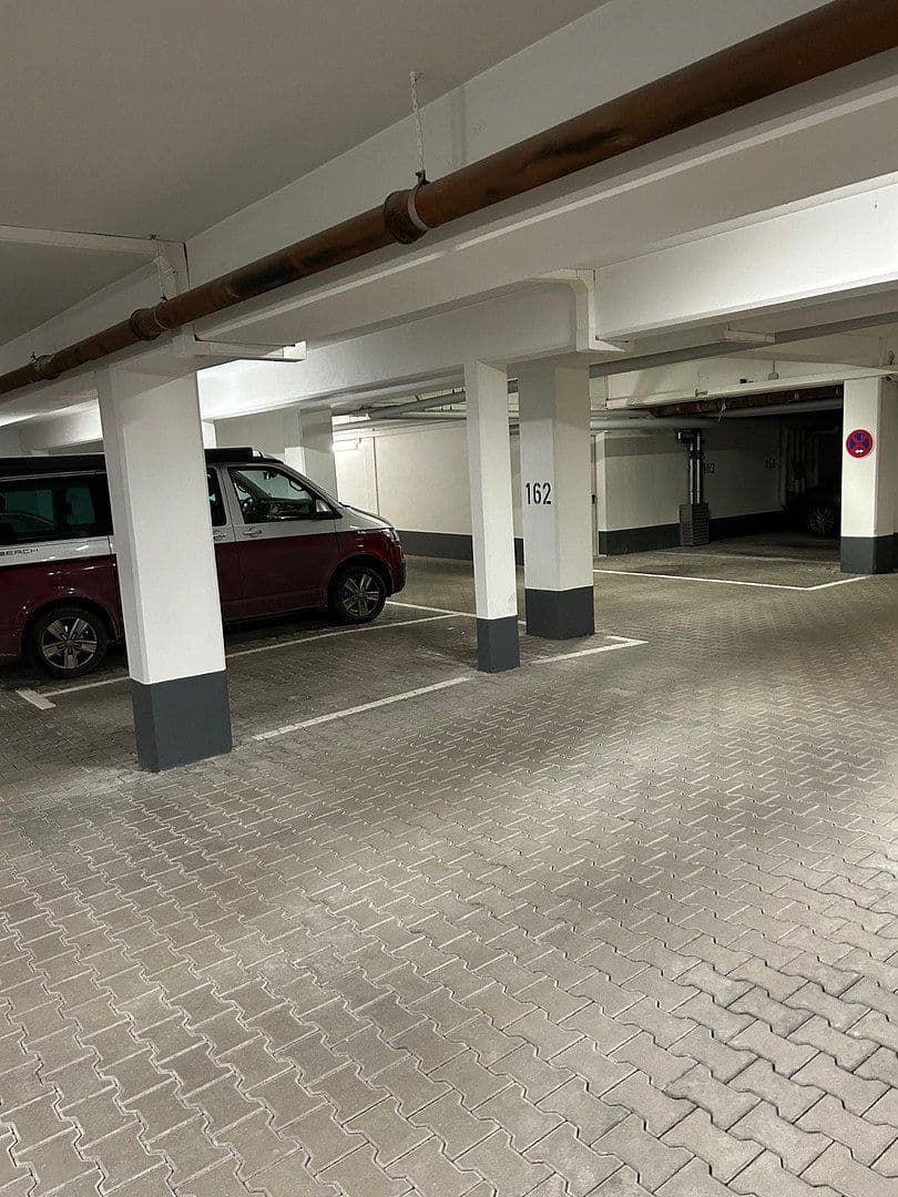 garage to rent, 0 m², Tuerkenstraße 28, München, Bavaria garage to rent, 0 m², Tuerkenstraße 28, München, Bavaria