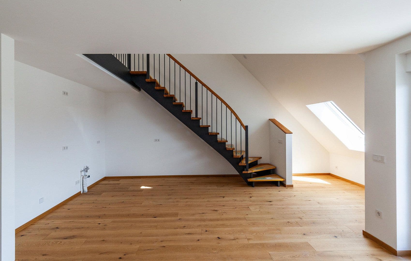 3 bedroom with open-plan kitchen flat for sale, 97 m², Augsburg, Bavaria 3 bedroom with open-plan kitchen flat for sale, 97 m², Augsburg, Bavaria