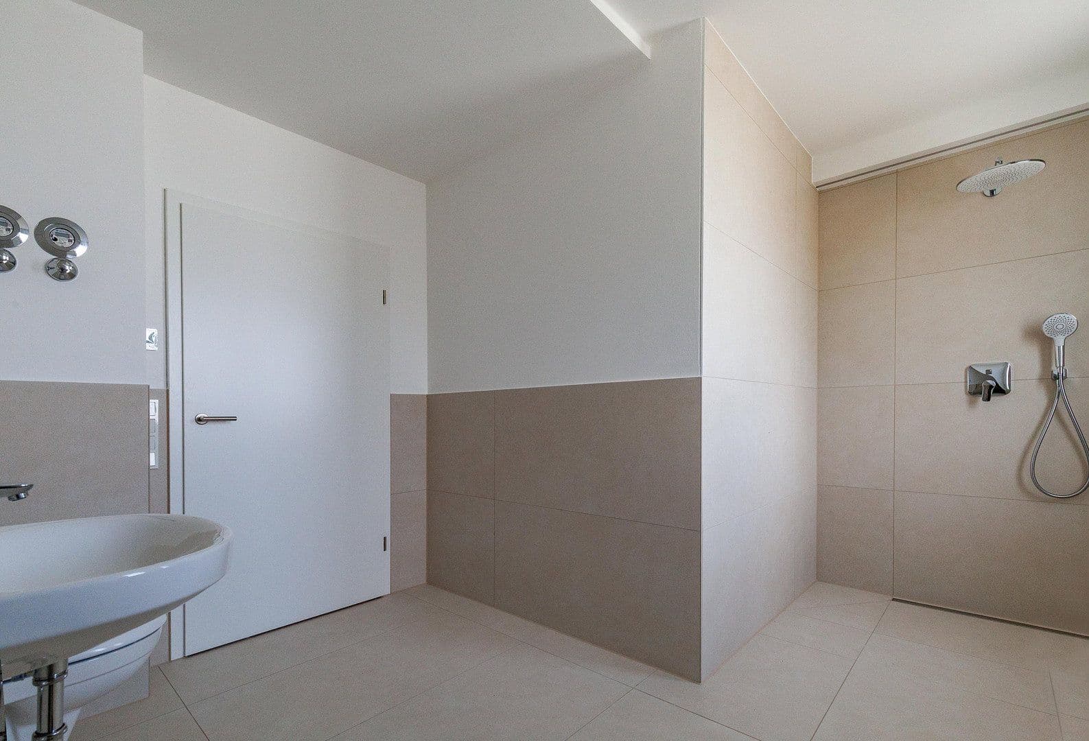 3 bedroom with open-plan kitchen flat for sale, 97 m², Augsburg, Bavaria 3 bedroom with open-plan kitchen flat for sale, 97 m², Augsburg, Bavaria