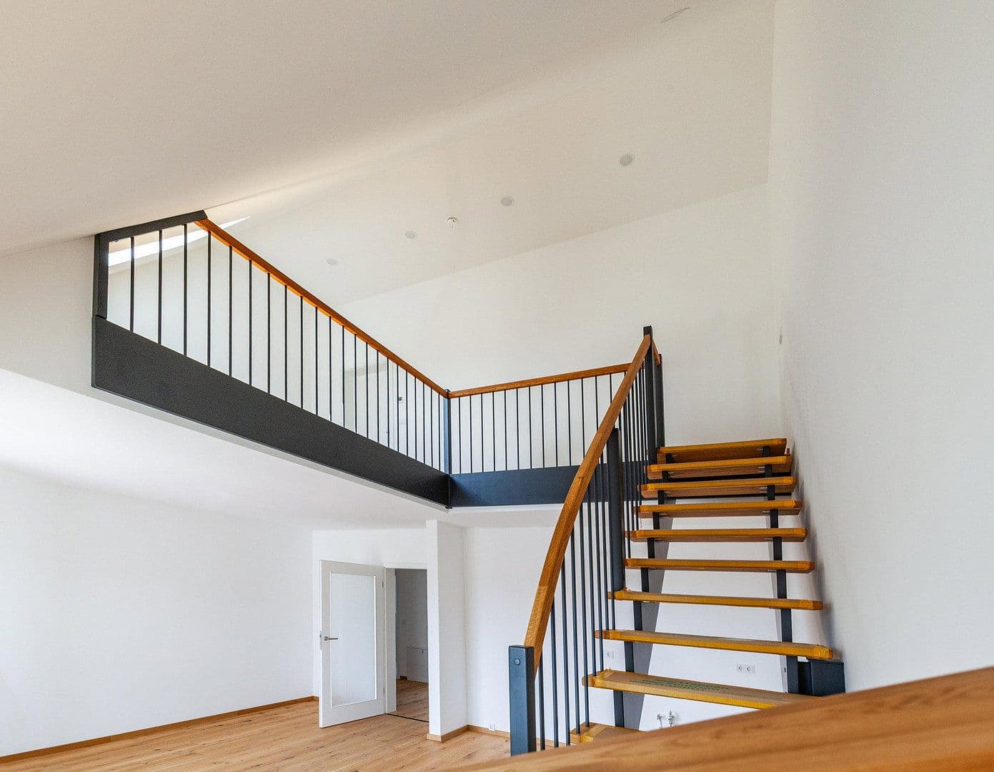 3 bedroom with open-plan kitchen flat for sale, 97 m², Augsburg, Bavaria 3 bedroom with open-plan kitchen flat for sale, 97 m², Augsburg, Bavaria