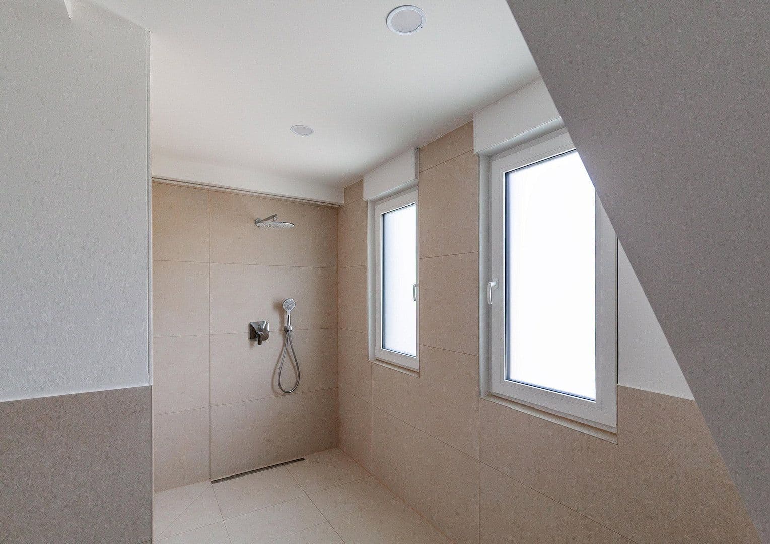 3 bedroom with open-plan kitchen flat for sale, 97 m², Augsburg, Bavaria 3 bedroom with open-plan kitchen flat for sale, 97 m², Augsburg, Bavaria