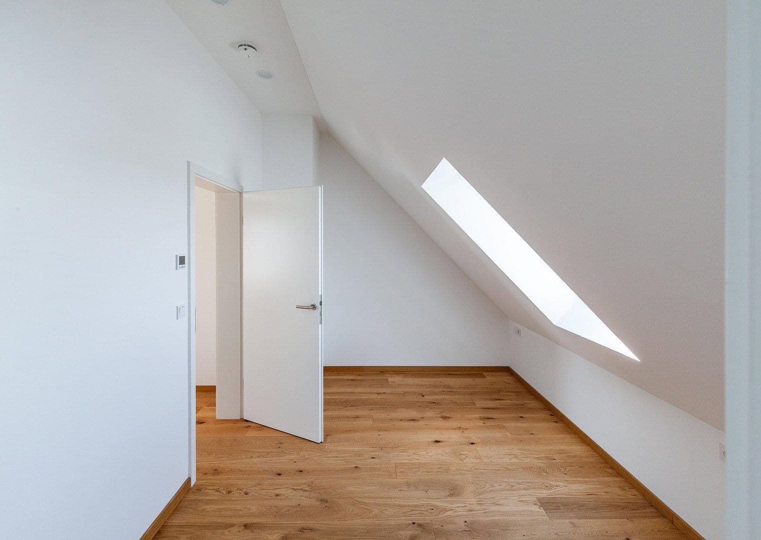 3 bedroom with open-plan kitchen flat for sale, 97 m², Augsburg, Bavaria 3 bedroom with open-plan kitchen flat for sale, 97 m², Augsburg, Bavaria