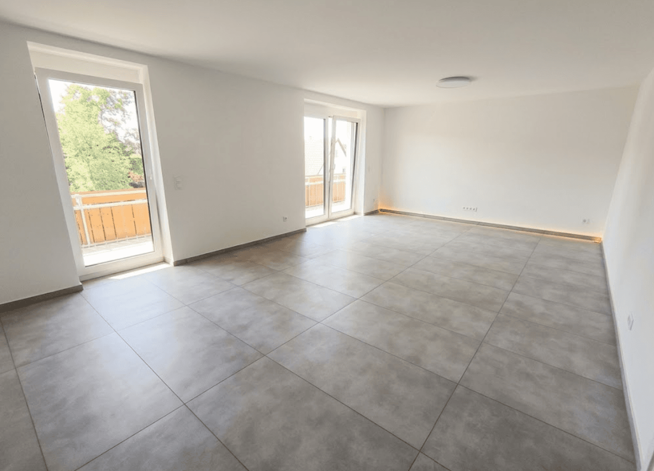 2 bedroom with open-plan kitchen flat to rent, 100 m², Brigachtal, Baden-Württemberg 2 bedroom with open-plan kitchen flat to rent, 100 m², Brigachtal, Baden-Württemberg